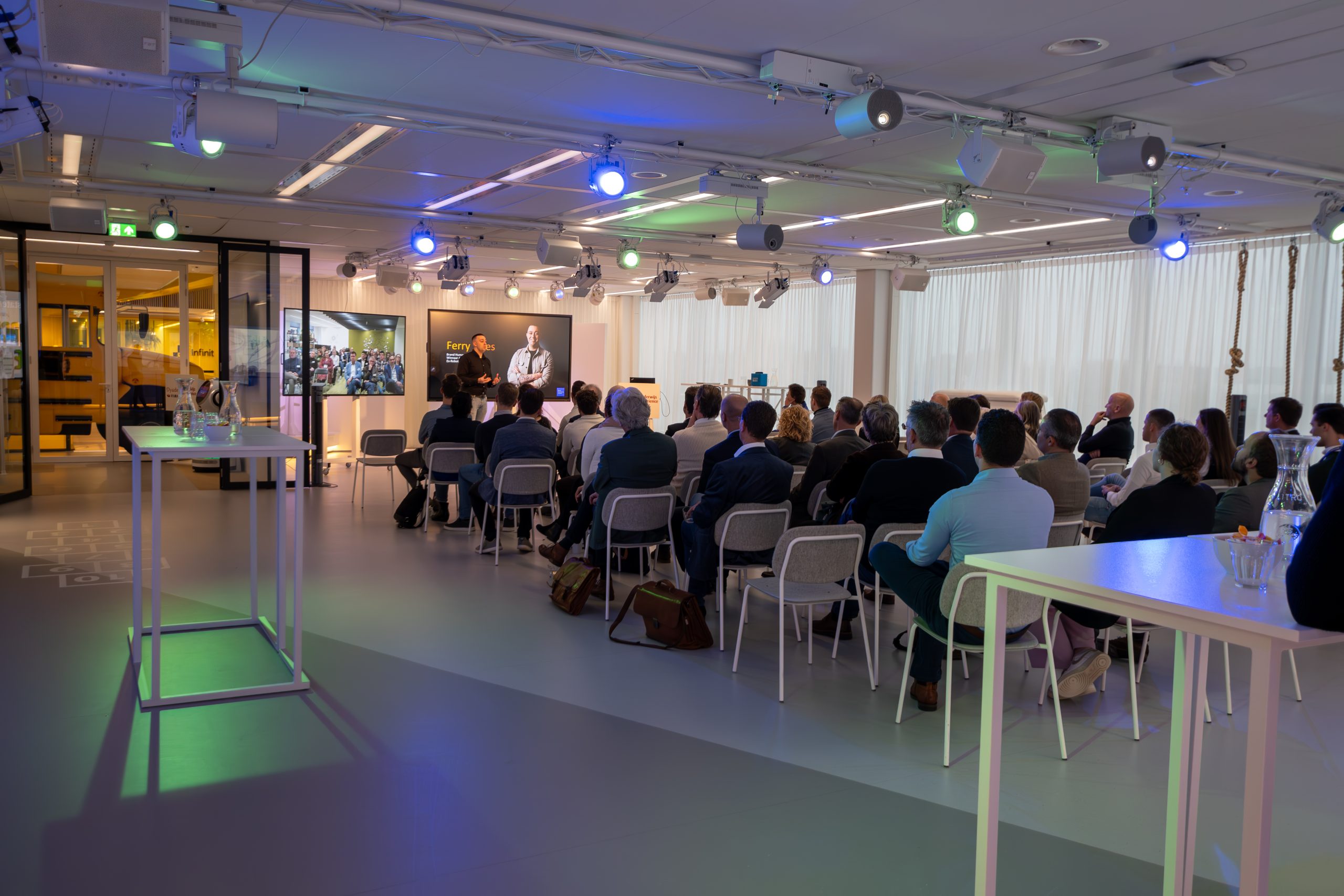 Aestate-30 Aestate-30