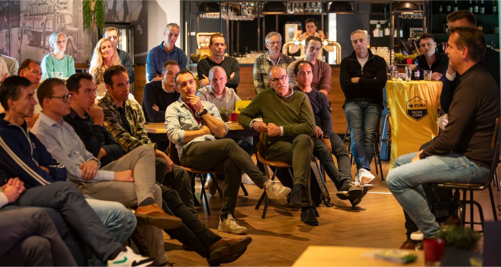 Wielerrit en rondleiding bij PSV